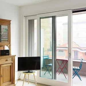 Joivy Stylish 1-bedroom Flat Appartamento